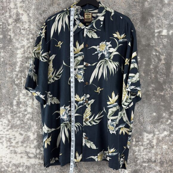 Tommy Bahama Mens Size L 100% Silk Tropical Button Shirt Navy Short Sleeve - Picture 2 of 9